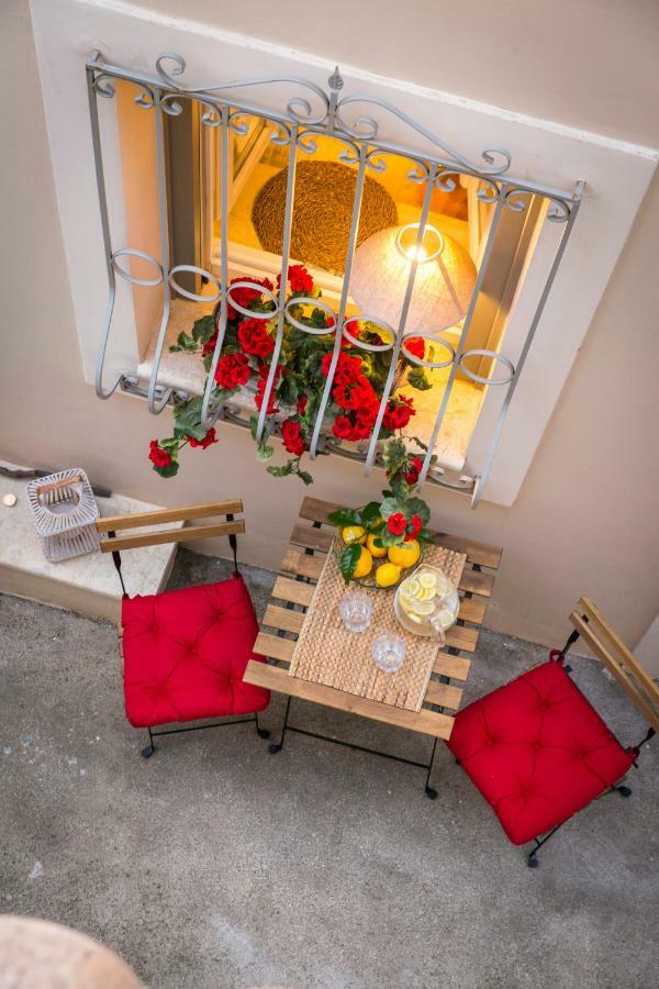 Lianelia Boutique Village House Argyrades Buitenkant foto