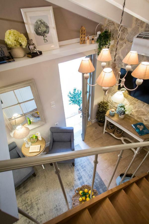 Lianelia Boutique Village House Argyrades Buitenkant foto