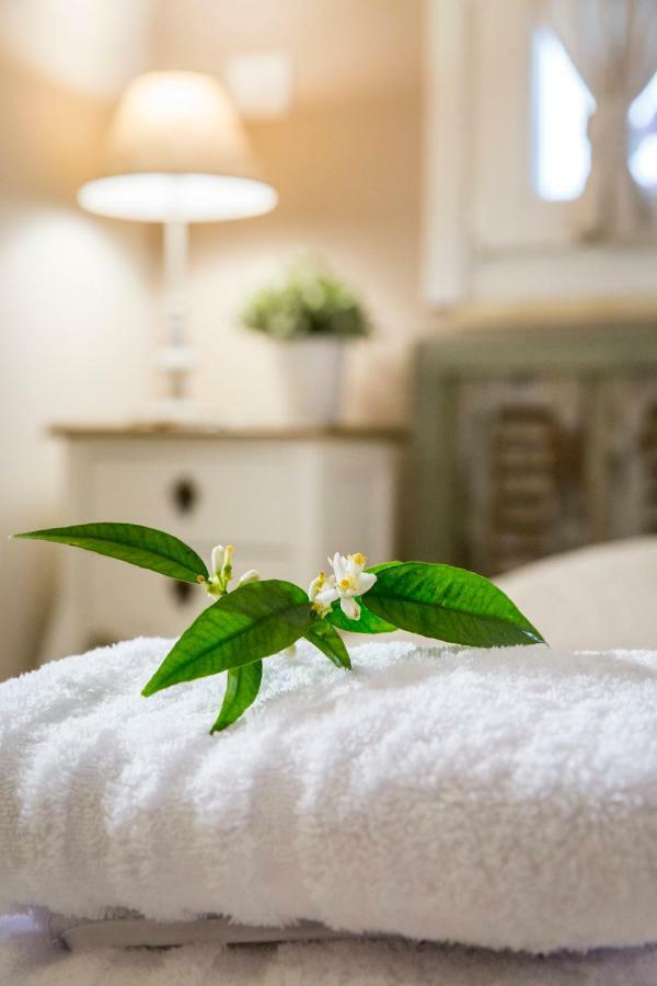 Lianelia Boutique Village House Argyrades Buitenkant foto