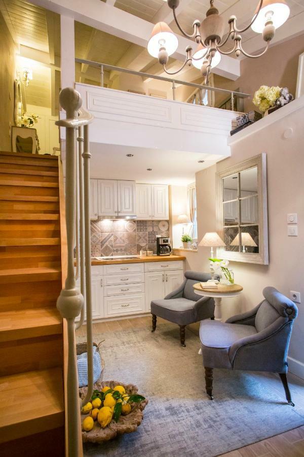 Lianelia Boutique Village House Argyrades Buitenkant foto